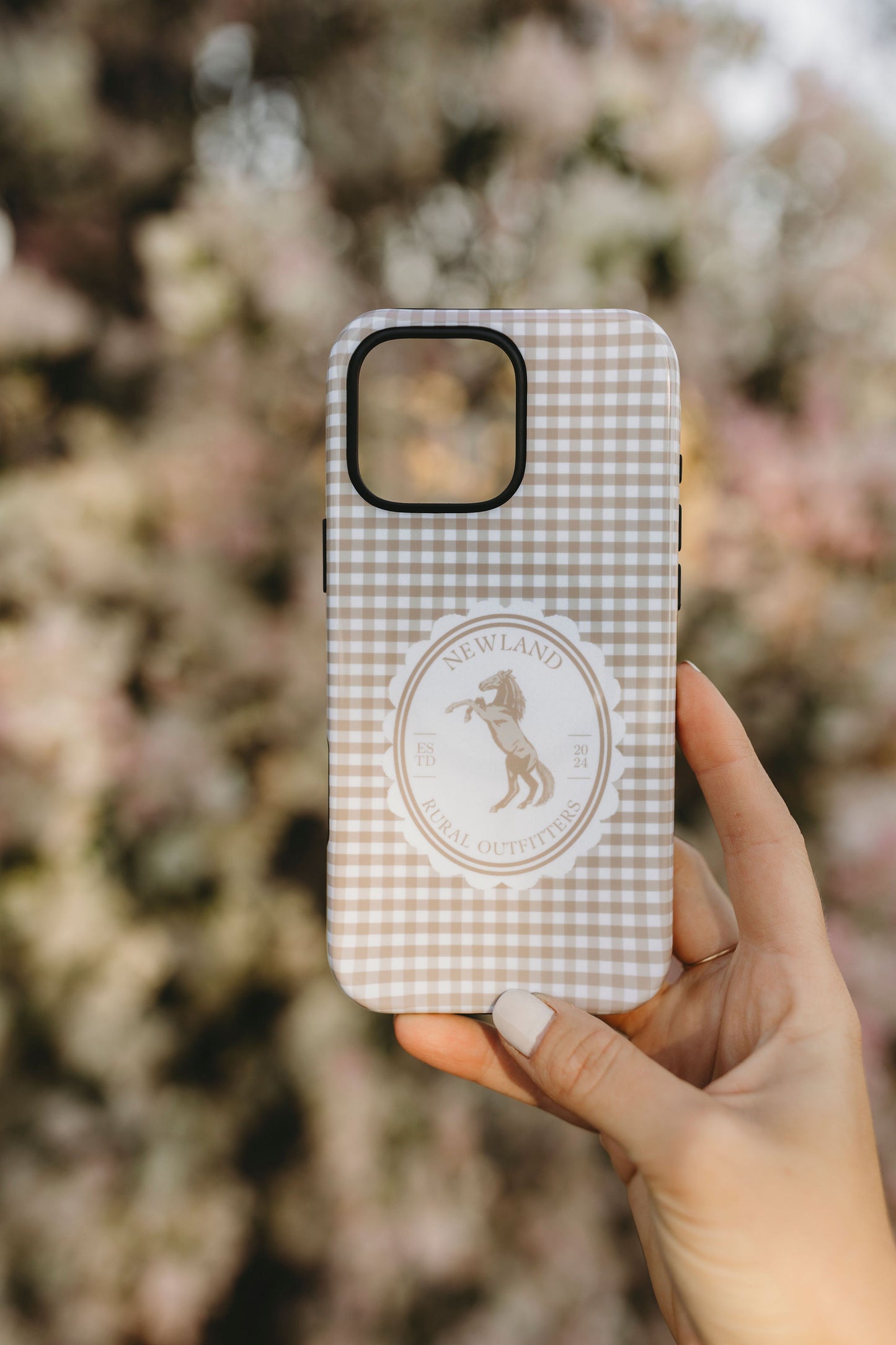 Chocolate Gingham Pony MagSafe Phone Case