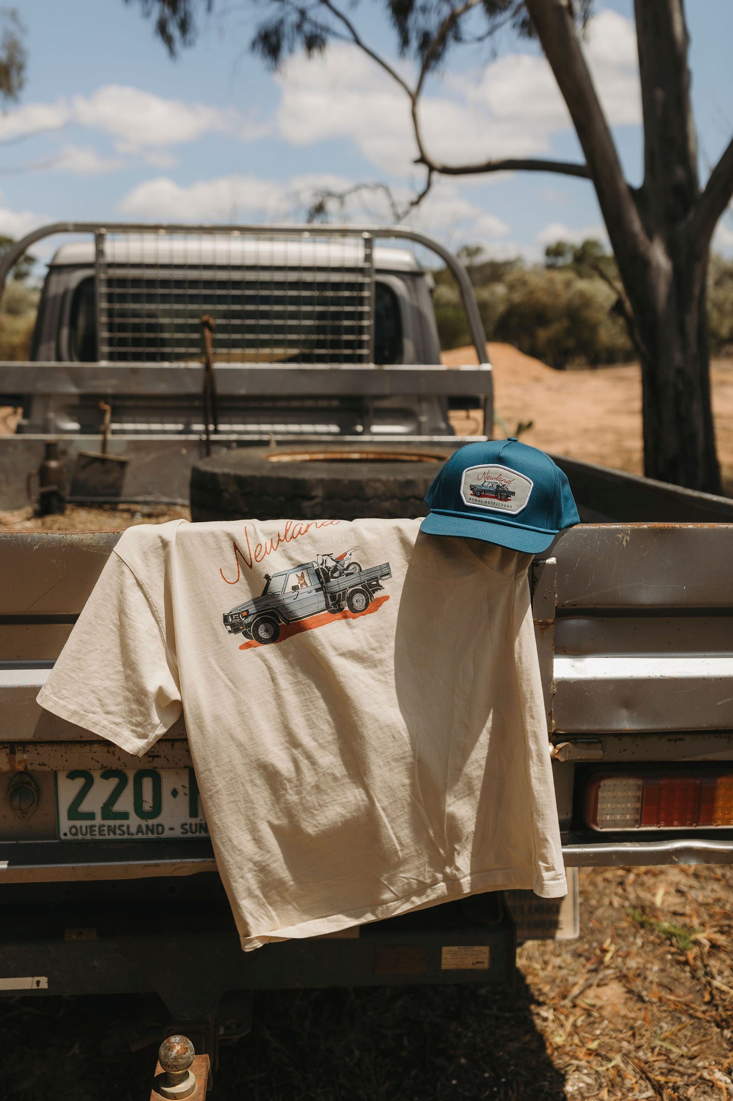 Kelpie Cruiser Tee - Beige